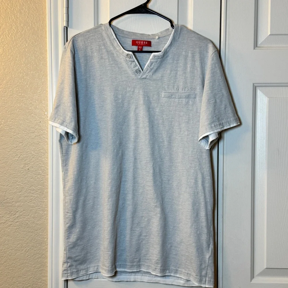 Men's Gray and White Guess Pull-Over with Buttons and Front Pocket, Size XL - Picture 1 of 4